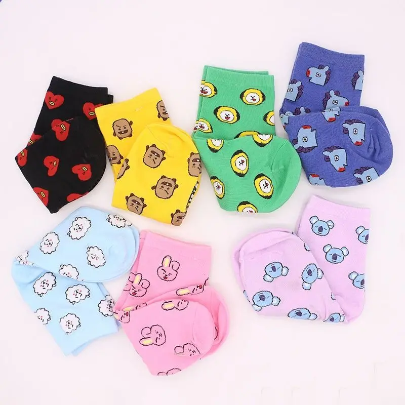 Chaussettes mi-mollet BT21 Koy - Anime Cosplay Couple avis et prix