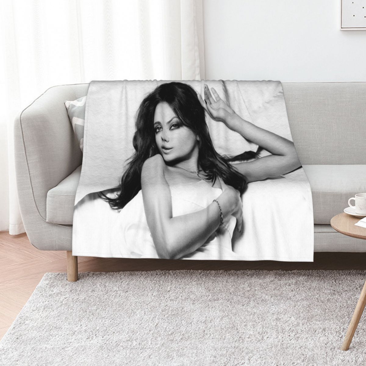 Couverture jetable Hot Mila, c - Anime Cosplay Idea avis et prix
